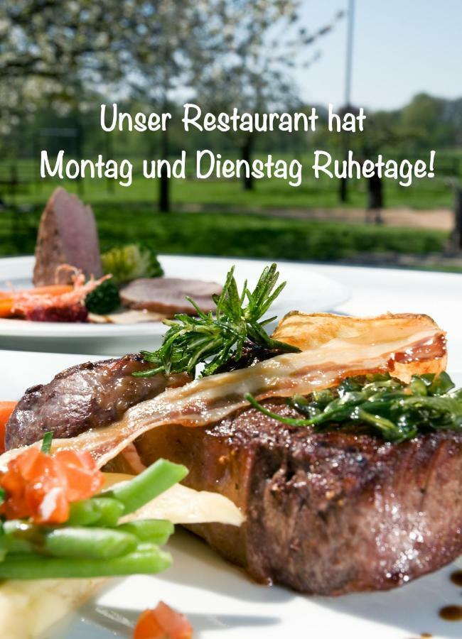 Landgasthof Kasch - Hotel Und Restaurant Malente Exterior foto
